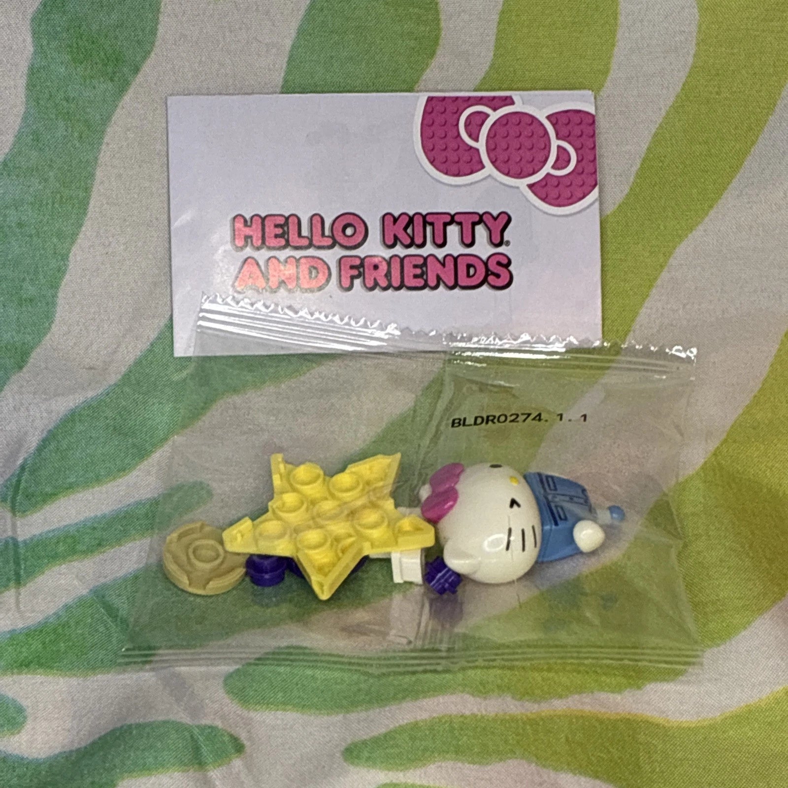 BLDR Hello Kitty & Friends Sanrio Series 3 Hello Kitty Buildable Figure New