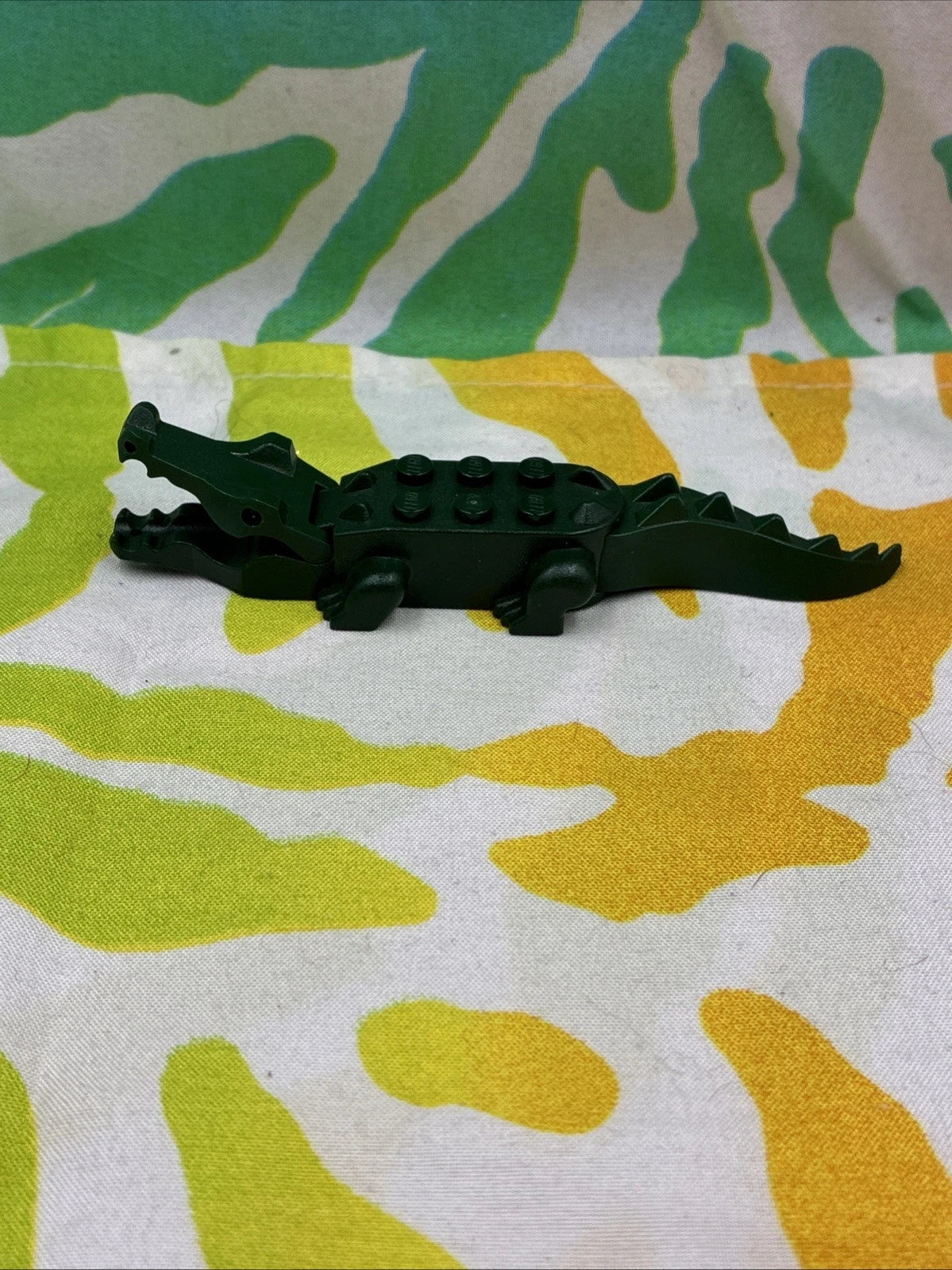 Lego Animal Dark Green Alligator Crocodile 8 Teeth 6026c01