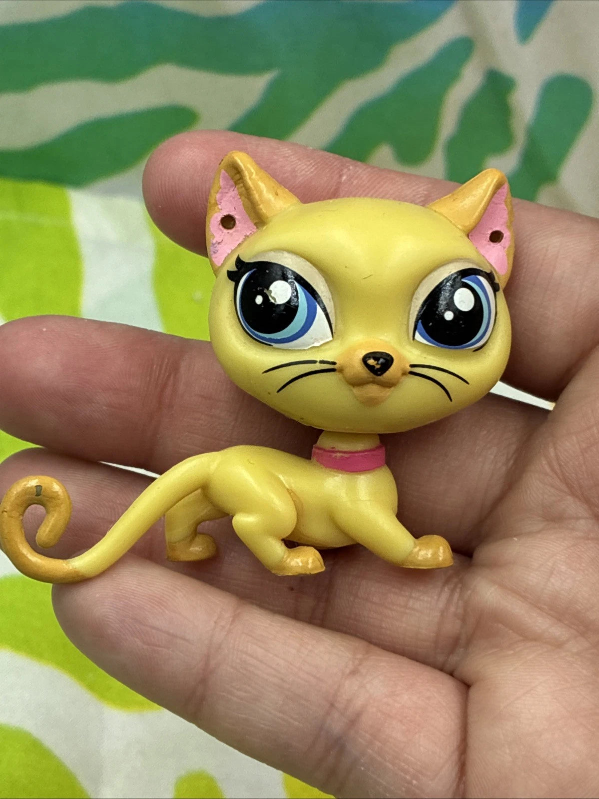 LPS Littlest Pet Shop Mei Mei Reeves Cat Shorthair #3803 Figure