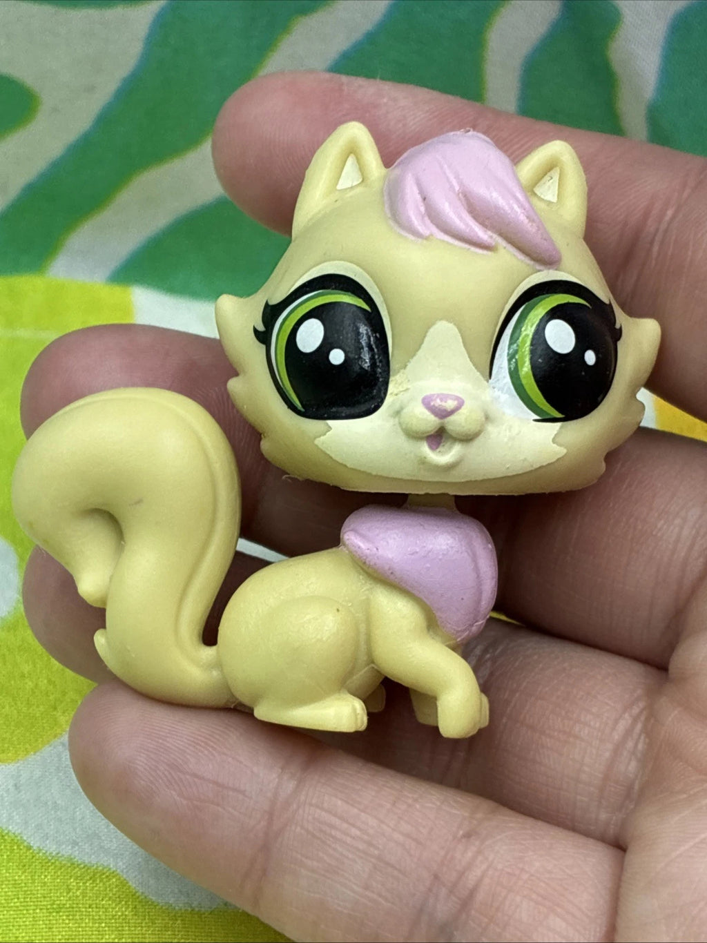 LPS Littlest Pet Shop Surprise Families Karey Cane Cat #3918 Figure