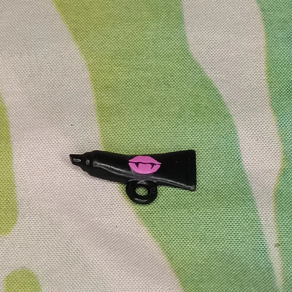 Monster High G3 Draculaura Core Doll Black Lip Gloss Only