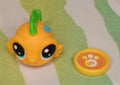 Littlest Pet Shop LPS Lucky Pets Wave 1 Lotta Fish With Coin