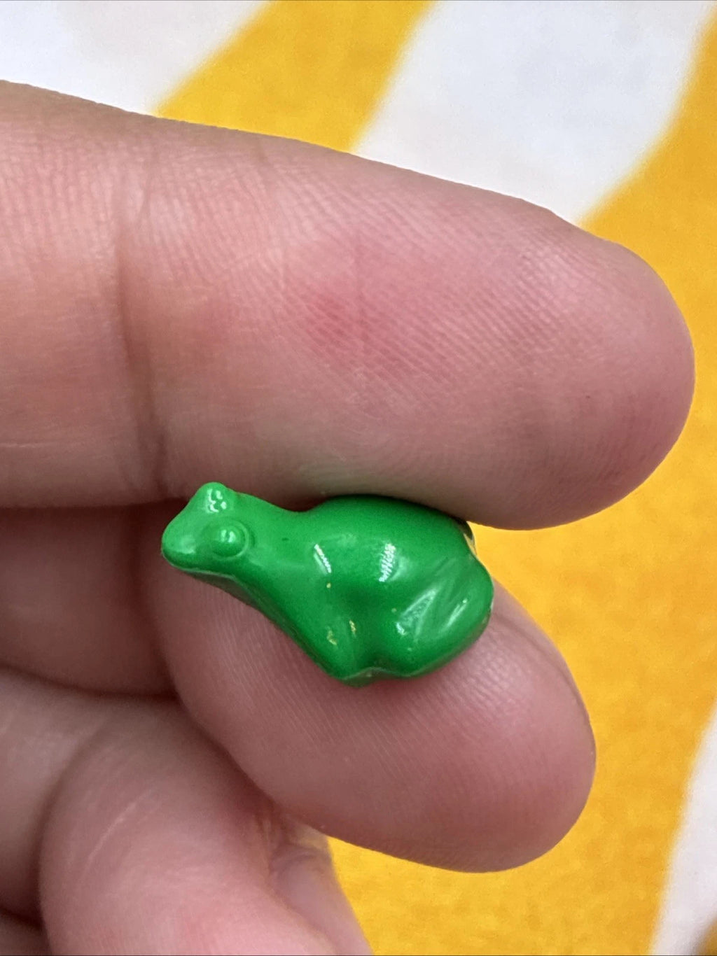 Lego Land Animal Set Of 8 Frog Figures X223 Green Yellow Gold Brown Lime