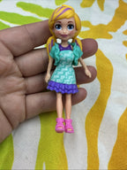 Polly Pocket Lot Of 15 Dolls & Accessories 2018 Versions