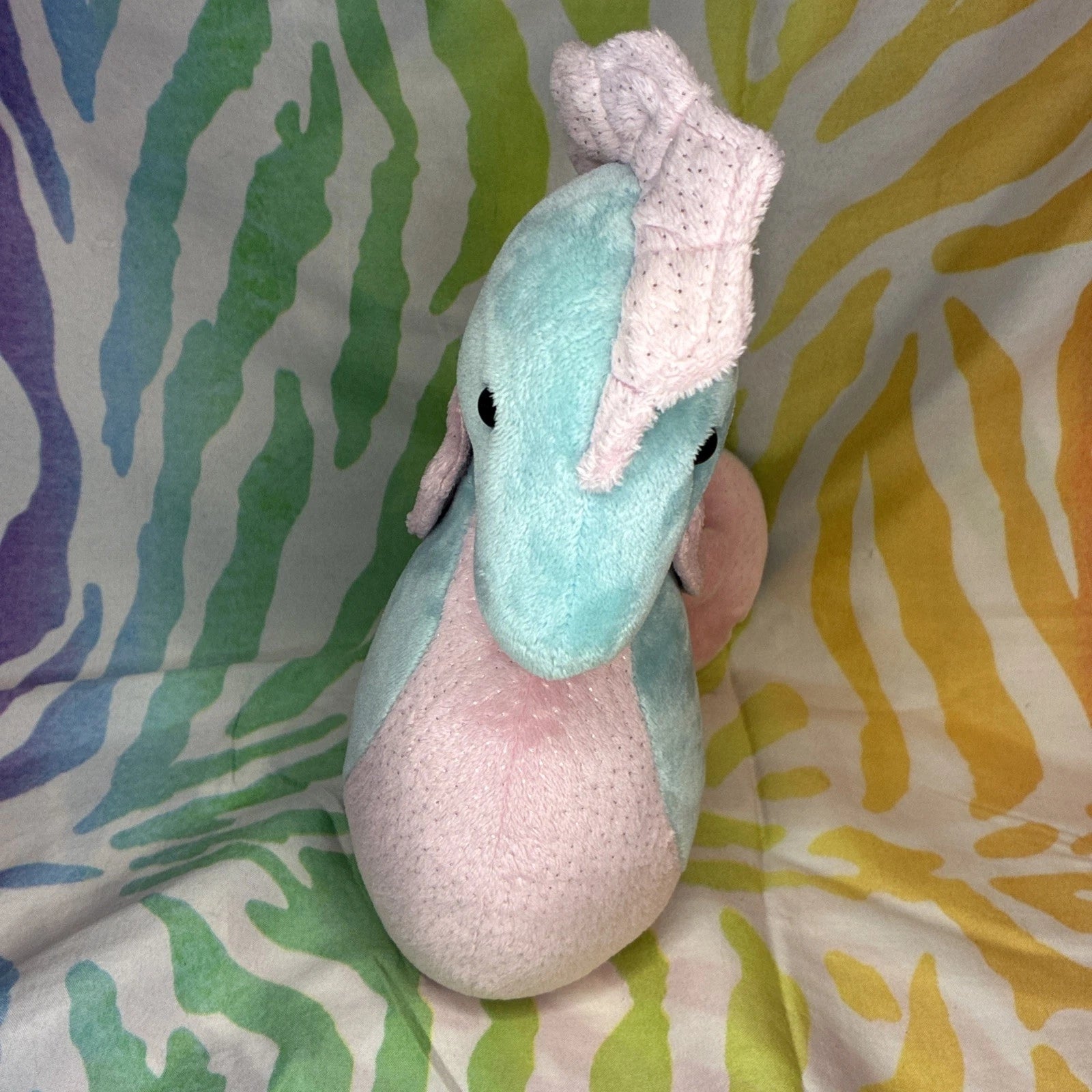 Gund Seahorse 11” Plush Blue Pink Stuffed Animal Sparkly Hearts Coral