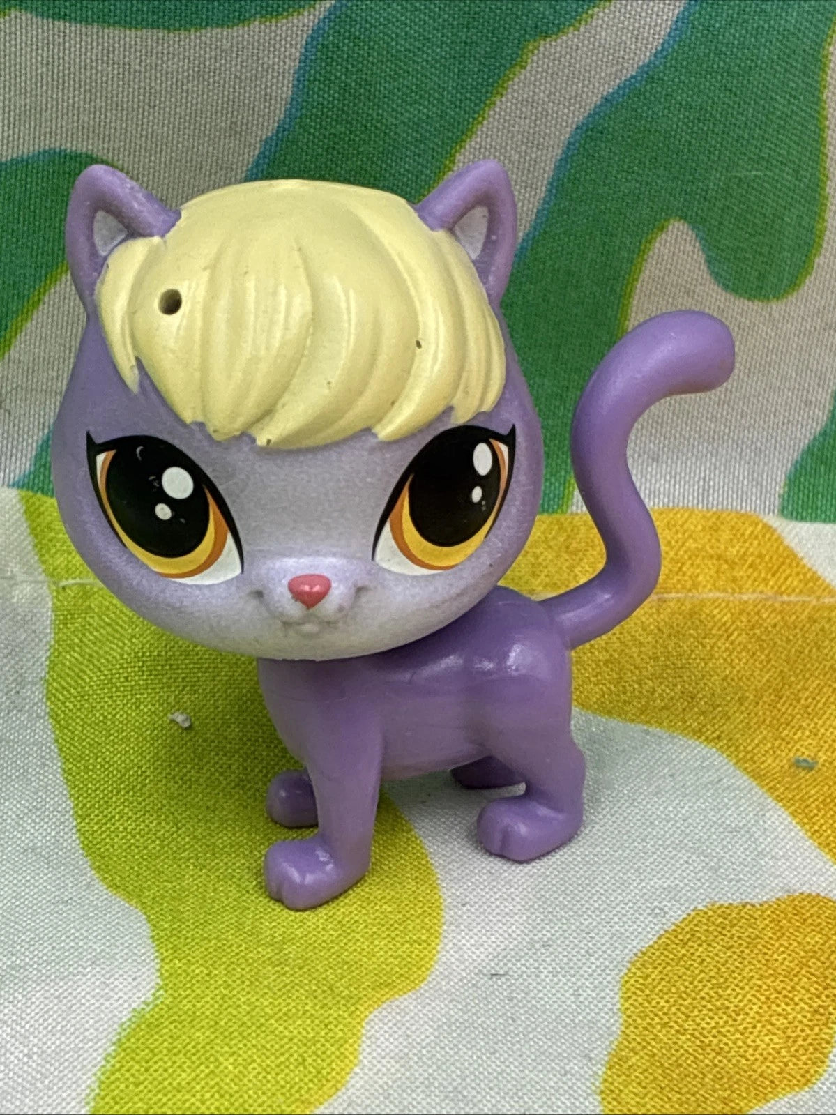 LPS Littlest Pet Shop City Rides Delilah Barnsley Cat #224 Figure 2016