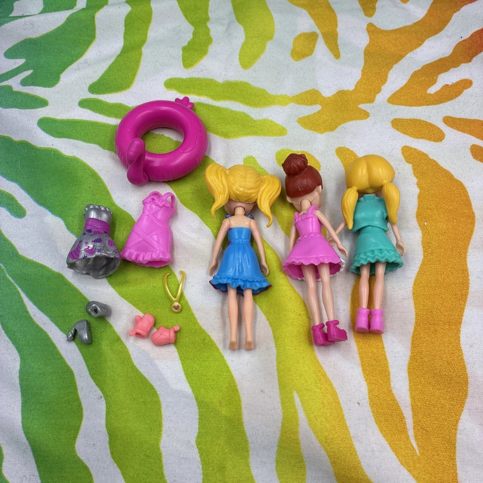 Polly Pocket Lot Of 15 Dolls & Accessories 2018 Versions