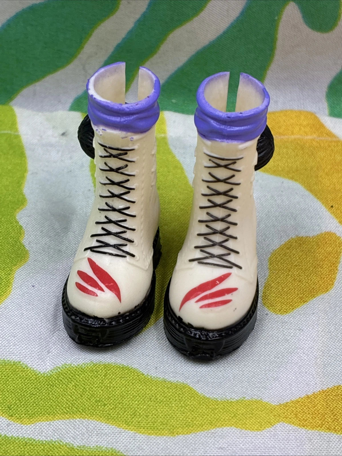 Monster High G3 Toralei Stripe Core Doll Shoes White Boots W/ Yarn Only