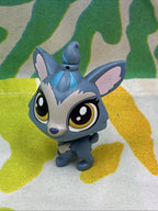 LPS Littlest Pet Shop LPS Shuttle Barkley Wolfley Yorkie Dog #92 Figure 2016