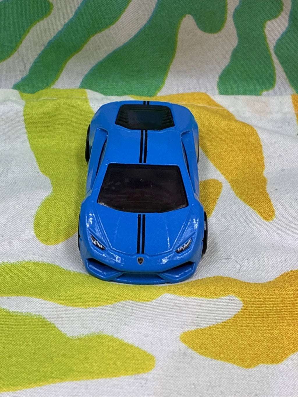 Hot Wheels 2014 Lamborghini Huracán LP 610-4 Blue Diecast Car Loose CFH19