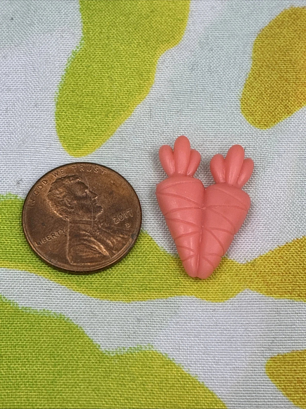 LPS Littlest Pet Shop Accessories Orange Carrots Food Vegetable