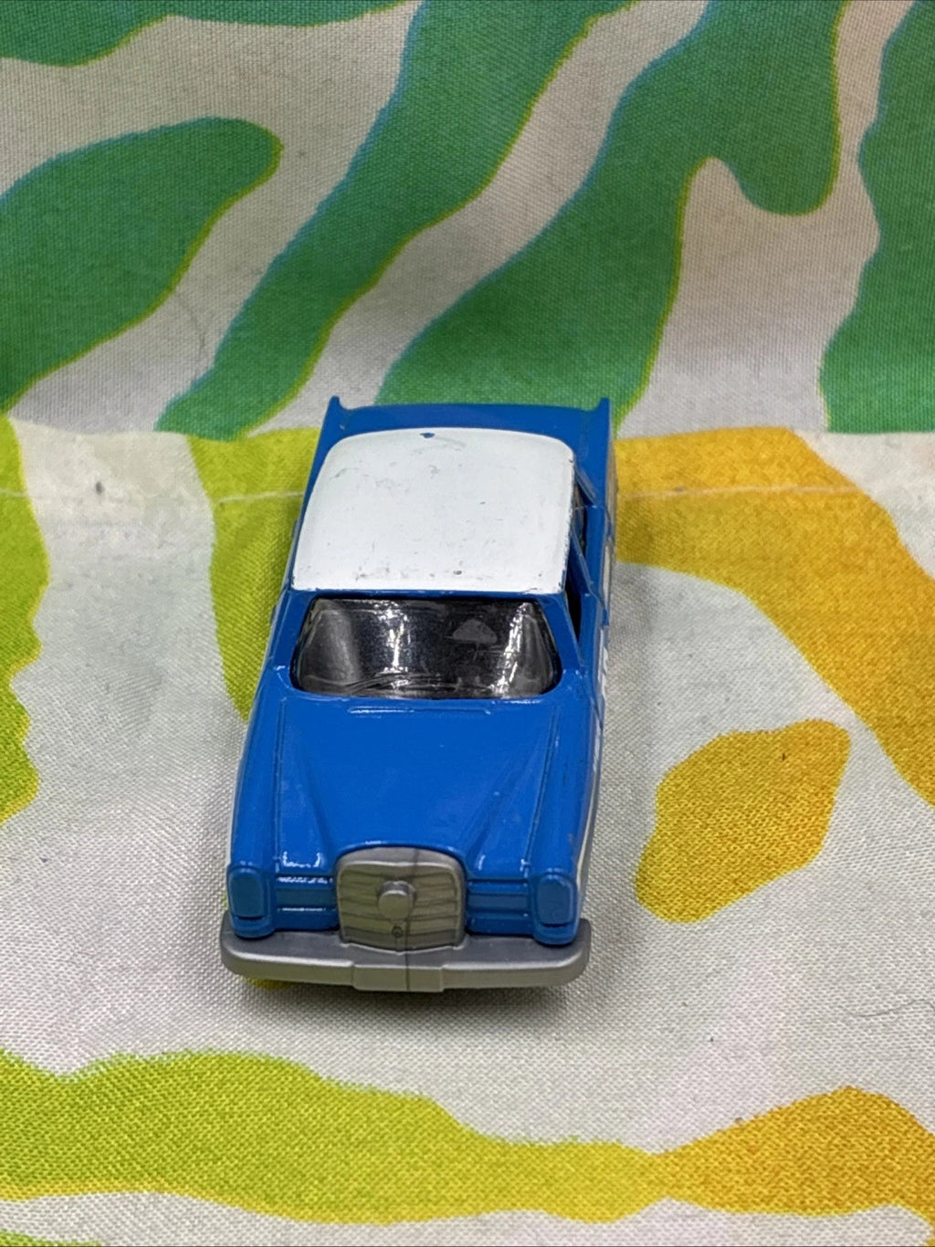 Matchbox Blue 1962 Mercedes-Benz 220 SE Diecast Car Loose 2019