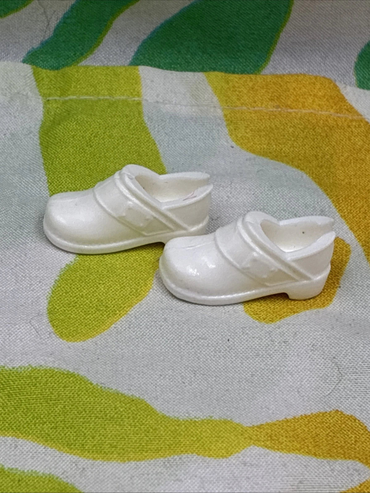 Barbie Doll Shoes White Nurse Doctor Vet Clogs Only