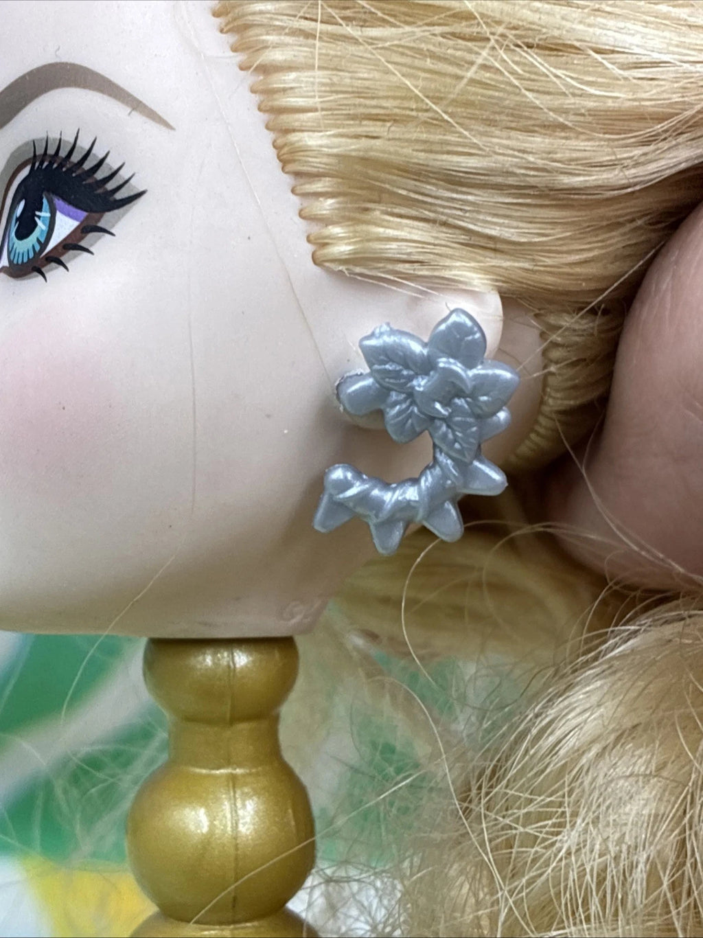 Monster High G3 Venus McFlytrap Core Doll Jewelry Silver Vine Earrings Only