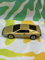Hot Wheels 2014 Gold Lotus Espirit S1 Diecast Car Loose
