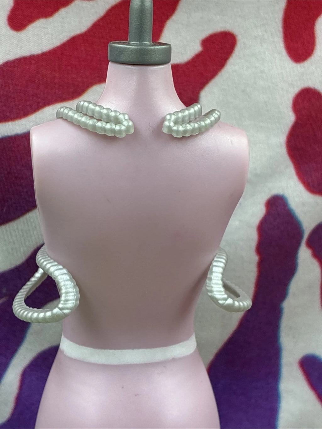 Monster High G3 Catty Noir Hauntlywood Mysteries Doll Silver Chestpiece Only
