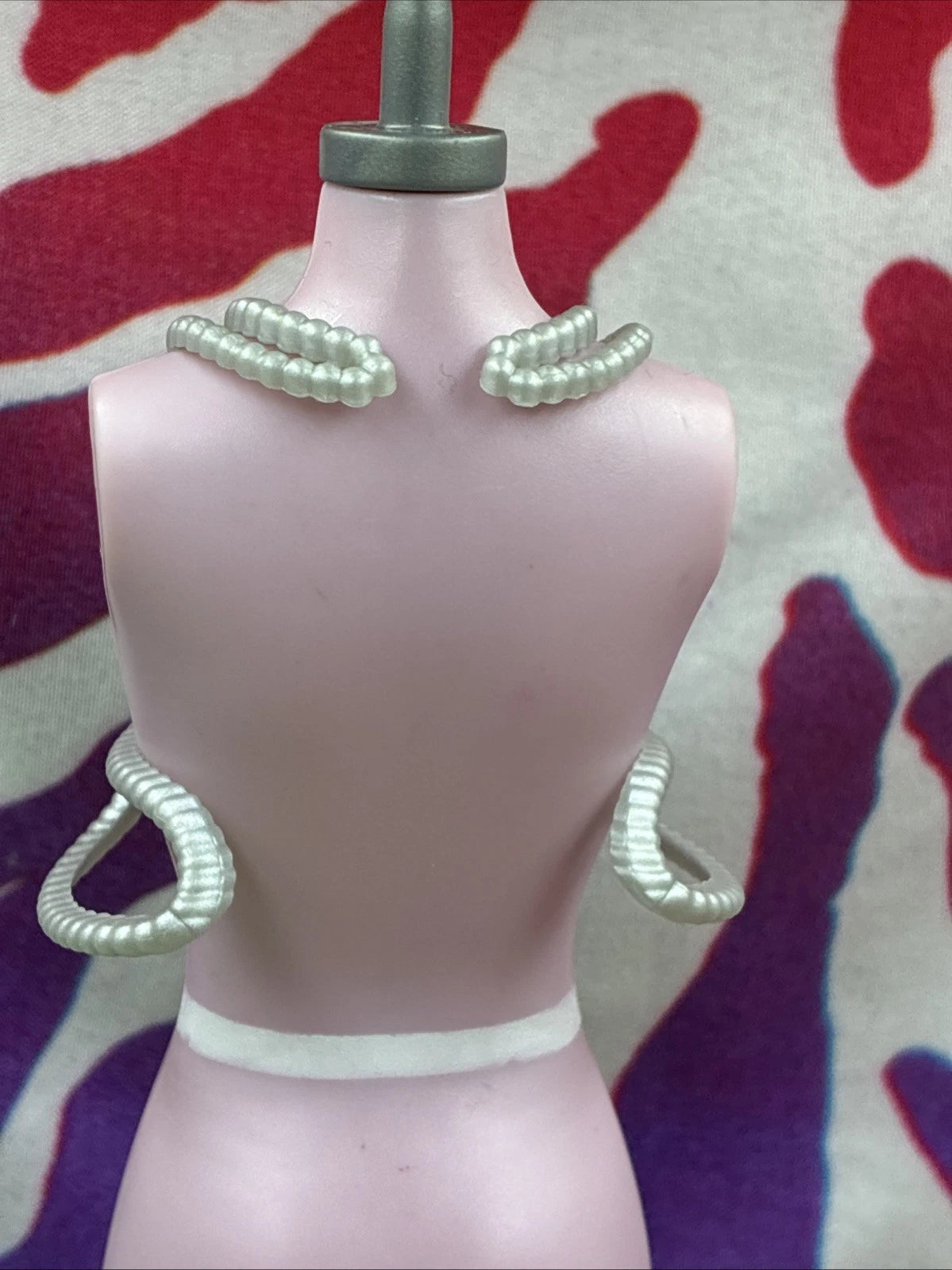 Monster High G3 Catty Noir Hauntlywood Mysteries Doll Silver Chestpiece Only