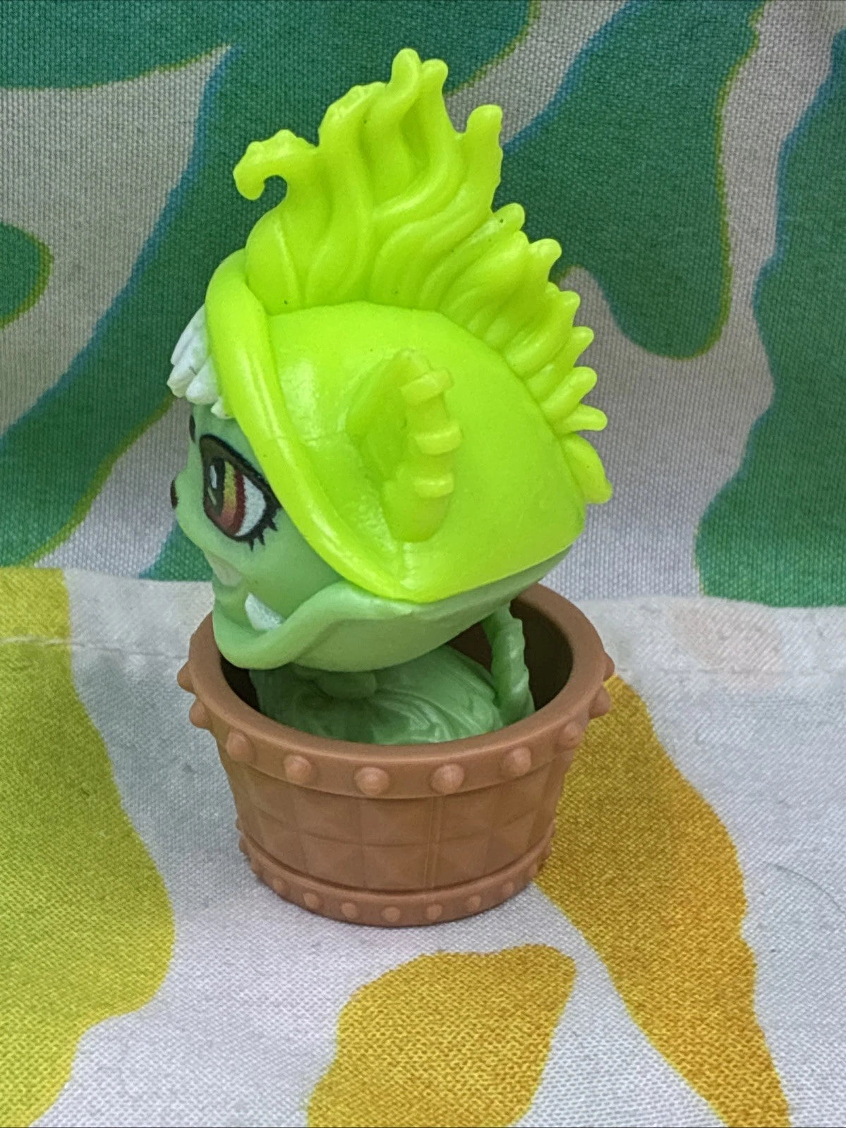 Monster High G3 Venus McFlytrap Core Doll Pet Plant Chewlian With Pot Only