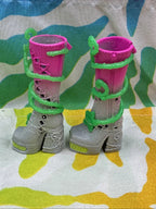Monster High G3 Venus McFlytrap Core Doll Shoes Pink Grey Boots With Vines Only