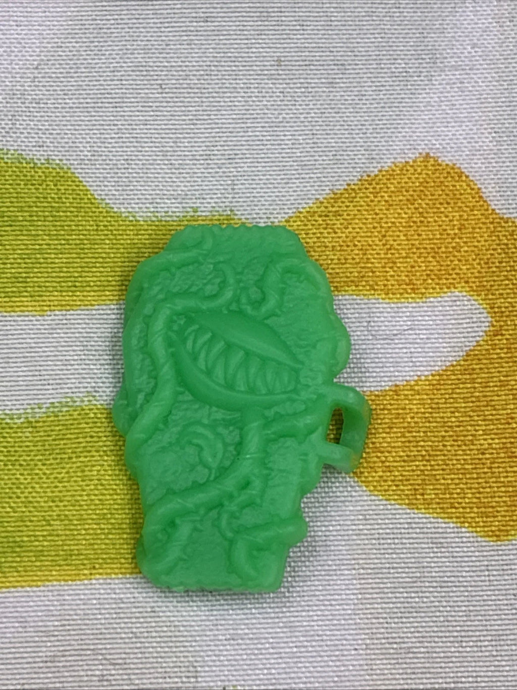 Monster High G3 Venus McFlytrap Core Doll Accessory Green Coffinphone Cell Only