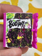 Monster High G3 Venus McFlytrap Core Doll Accessory Bootany Trapper Keeper Only