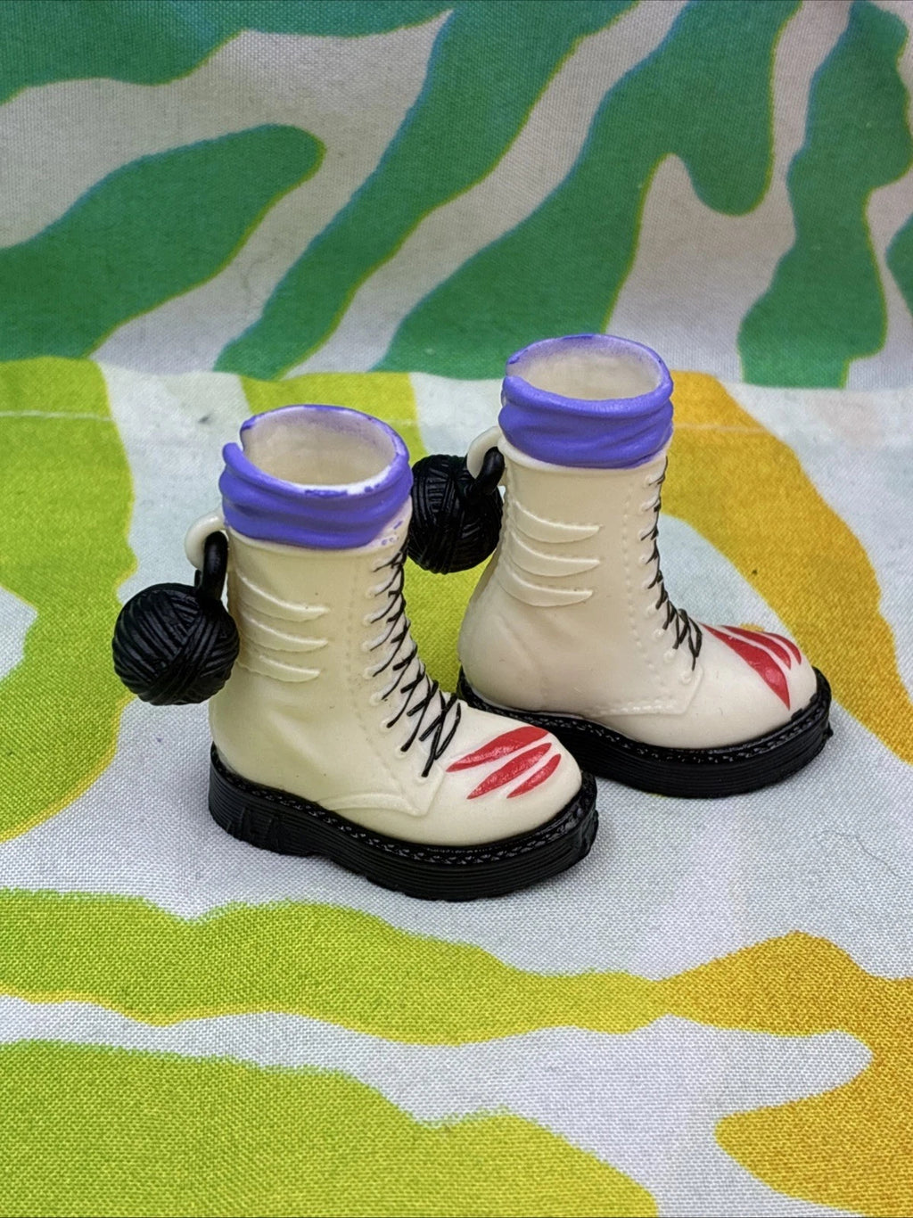 Monster High G3 Toralei Stripe Core Doll Shoes White Boots W/ Yarn Only