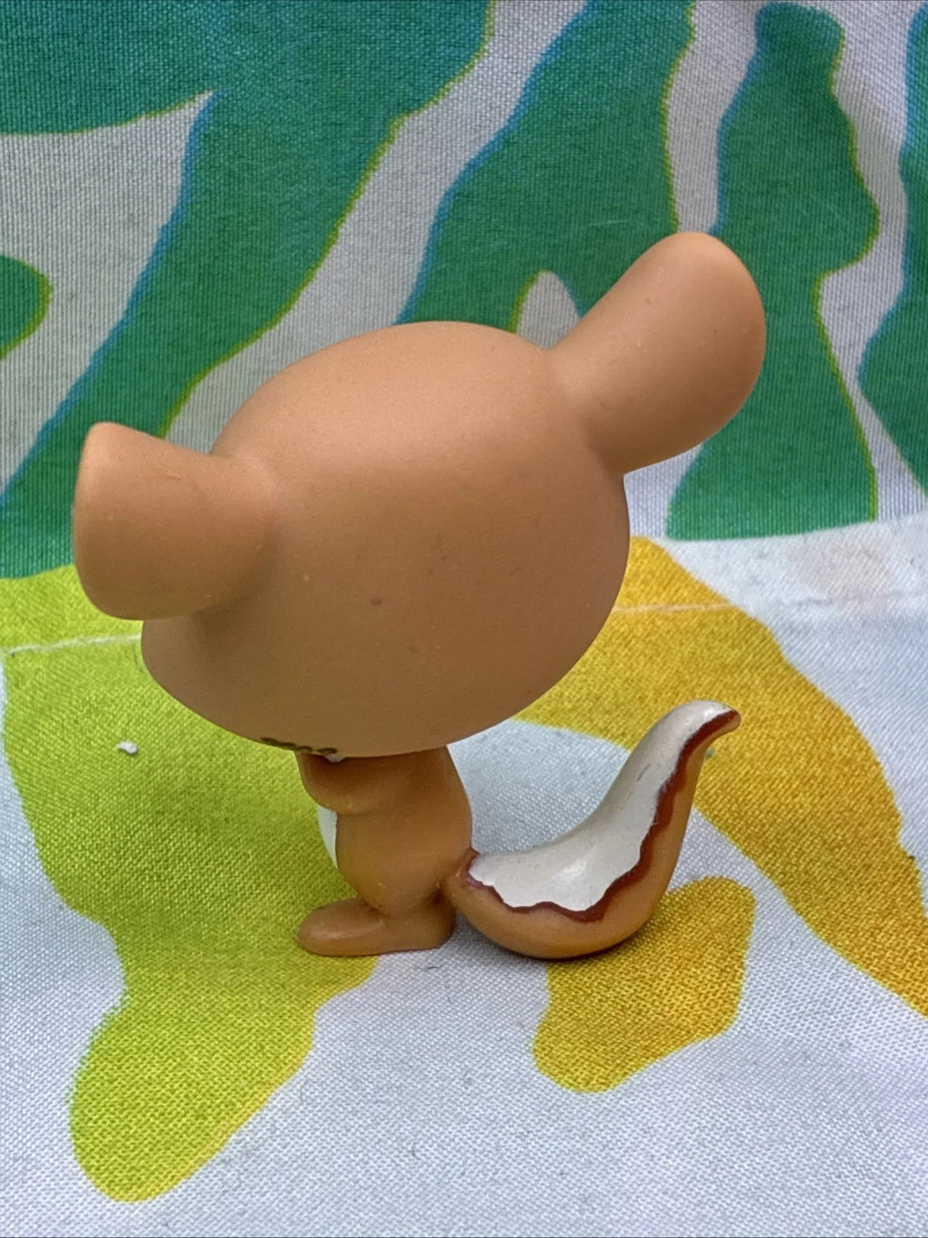 LPS Littlest Pet Shop Hide & Sweet Chipmunk #3068 Figure