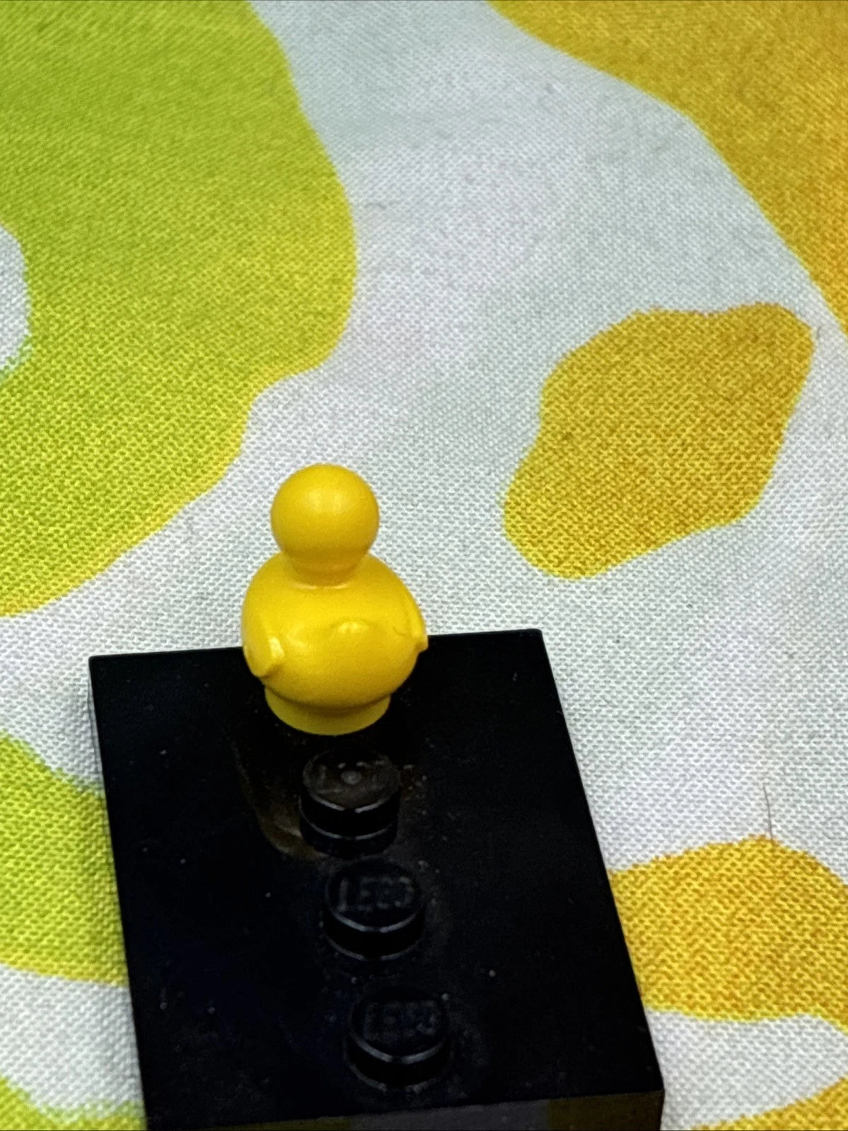 Lego Land Animal Yellow Duckling Baby Duck Bird Figure 49661pb01