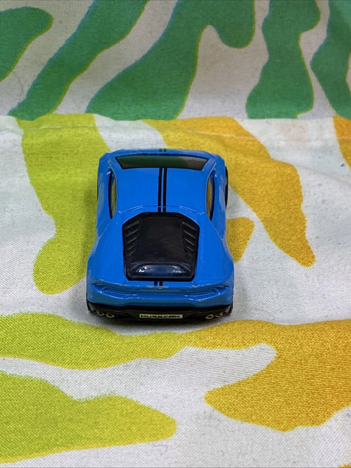 Hot Wheels 2014 Lamborghini Huracán LP 610-4 Blue Diecast Car Loose CFH19