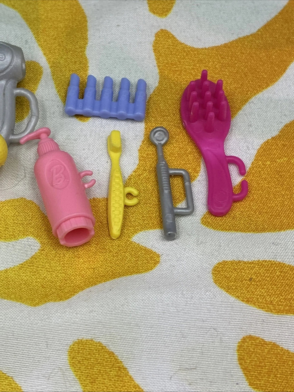 Barbie Doll Bathroom Accessories Lot Of 10 Various Items
