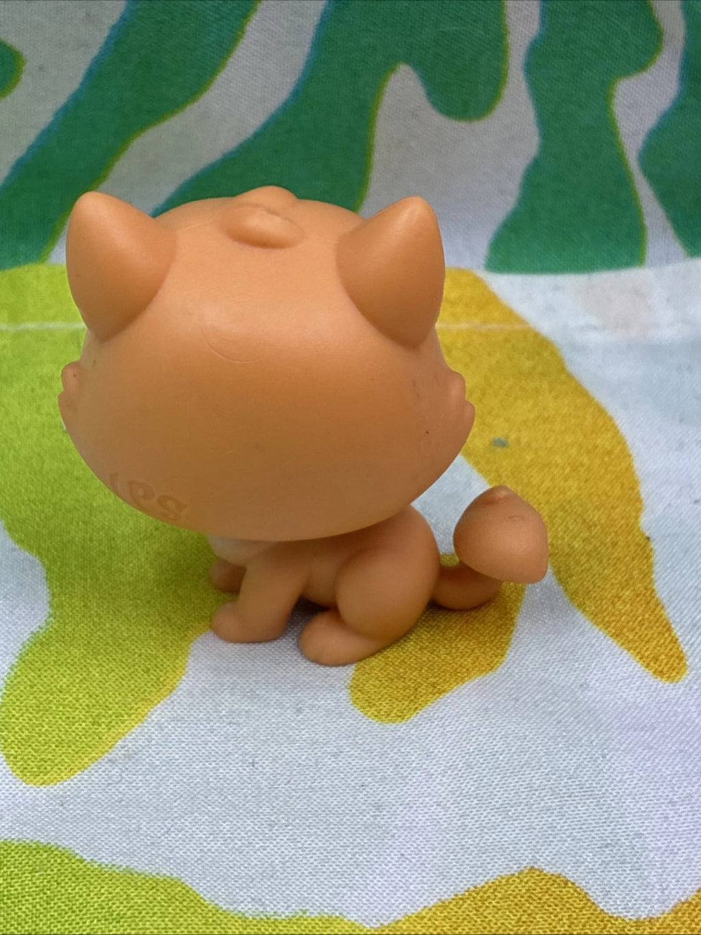 LPS Littlest Pet Shop Tiki Treats Pouncy Sipton Cat #78 Figure 2017