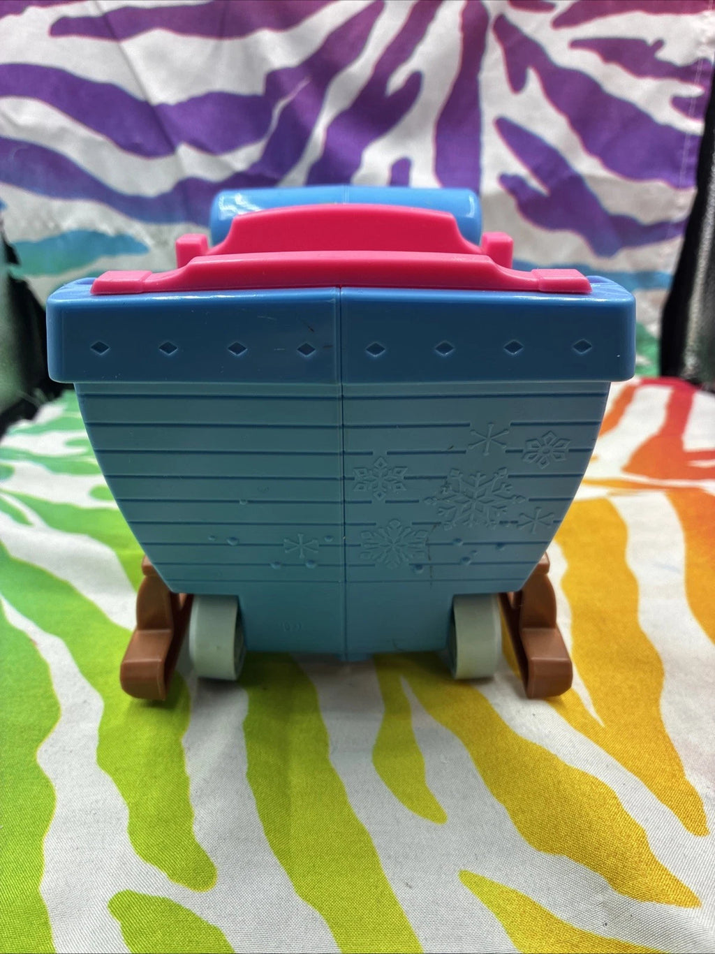 Fisher Price Little People Disney Frozen Kristoff’s Sleigh Lights Up