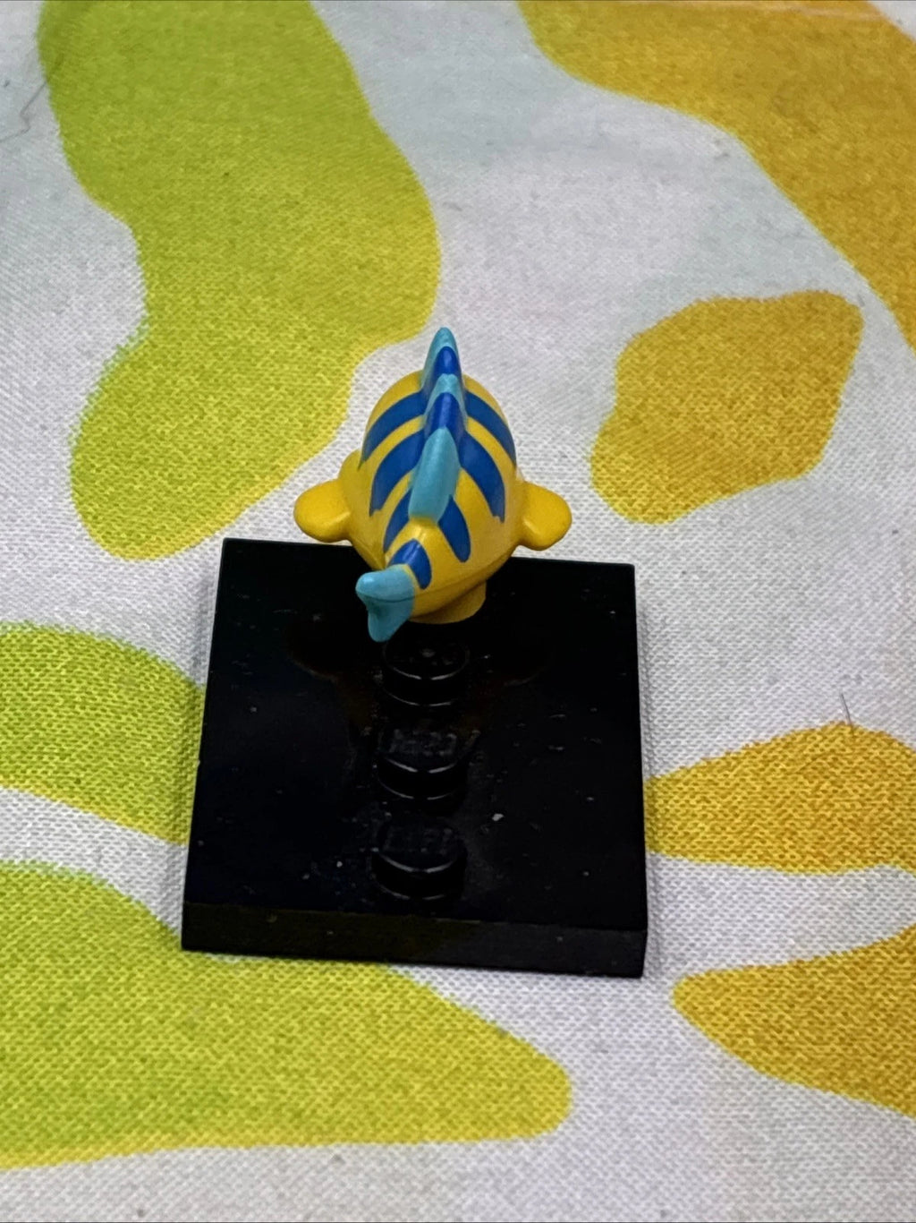 Lego Disney The Little Mermaid Flounder Yellow Fish Figure 15679pb03