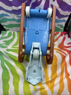 Fisher Price Little People Disney Frozen Kristoff’s Sleigh Lights Up