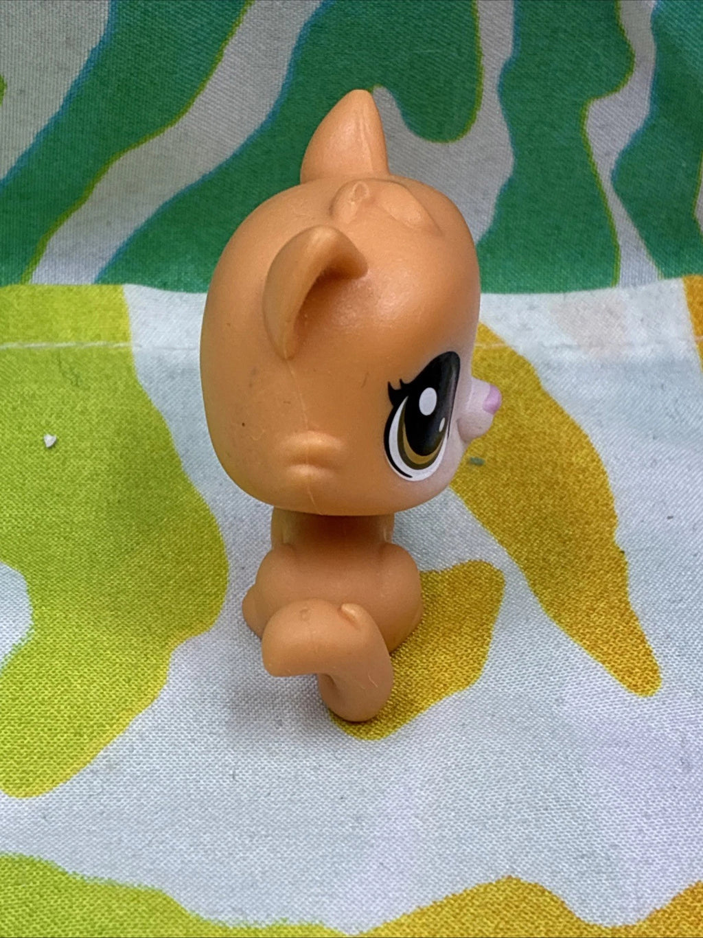 LPS Littlest Pet Shop Tiki Treats Pouncy Sipton Cat #78 Figure 2017