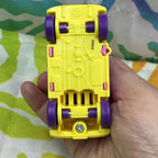 Polly Pocket Pollyville Ice Cream Truck W/ Doll & Table 2018