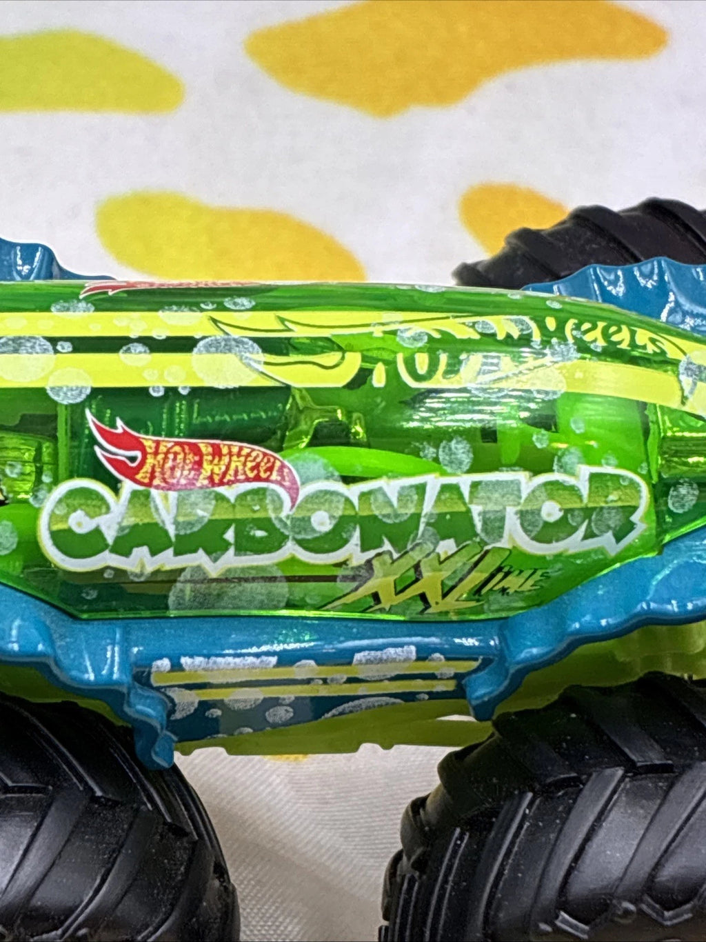 Hot Wheels Monster Truck Carbonator XXLime 2022 Green & Blue Loose