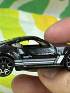 Hot Wheels 2009 Nissan 370Z Black Diecast Car Loose R0957