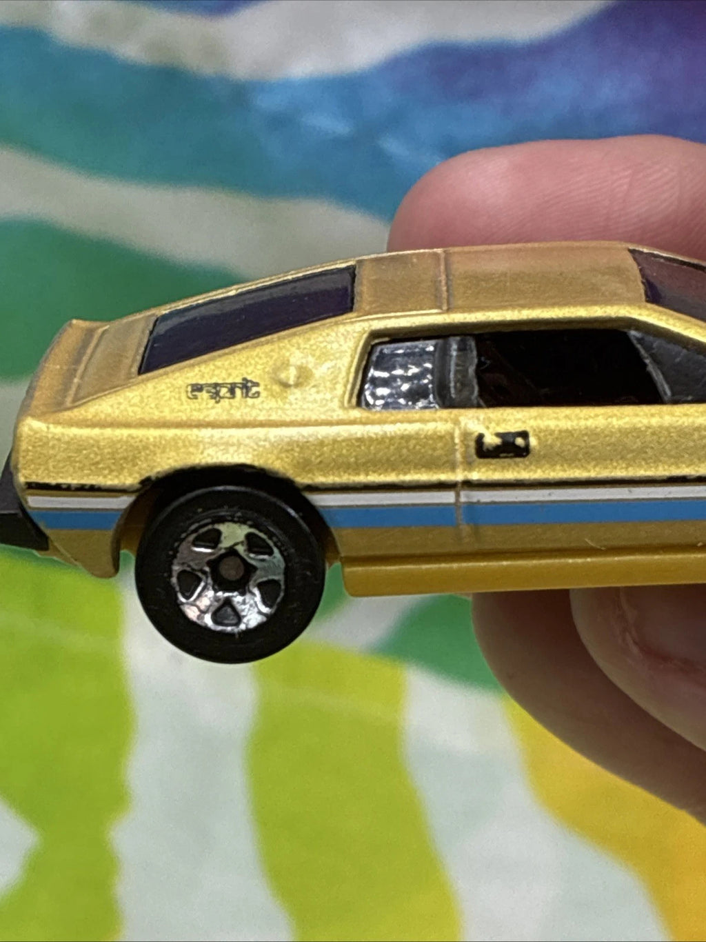 Hot Wheels 2014 Gold Lotus Espirit S1 Diecast Car Loose