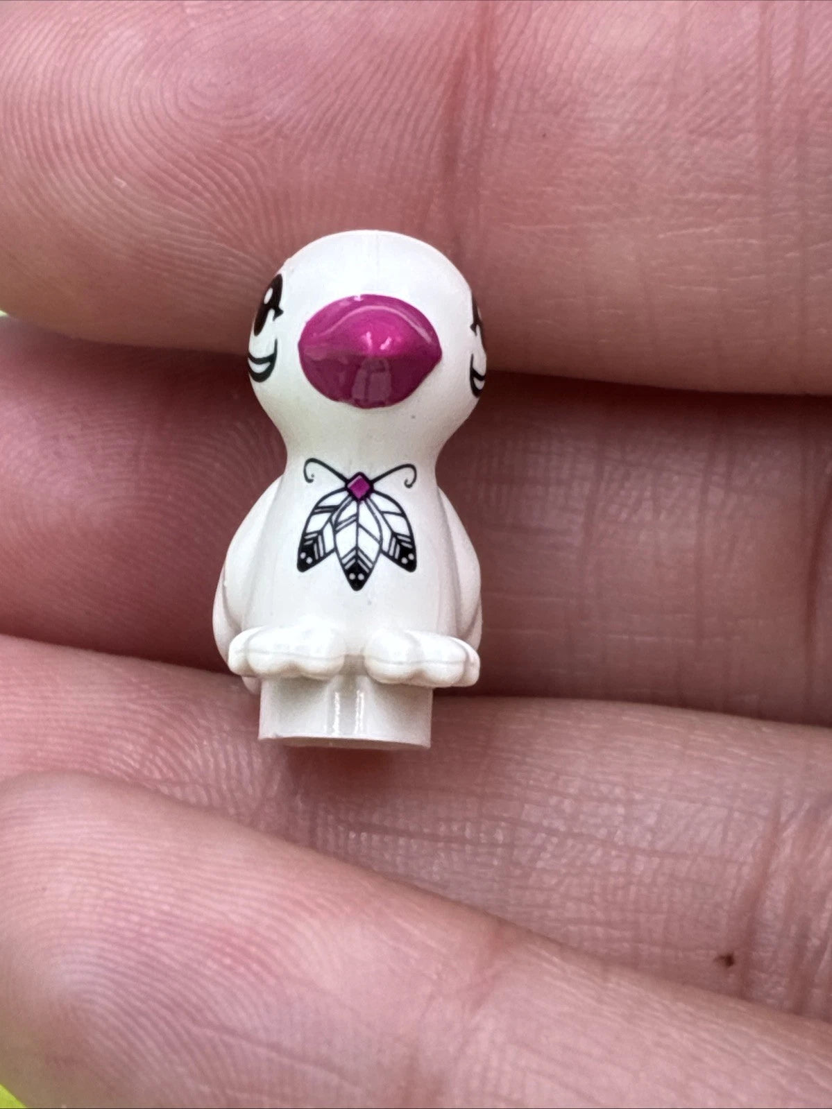 Lego Elves White Bird Pluma Figure 98388pb04