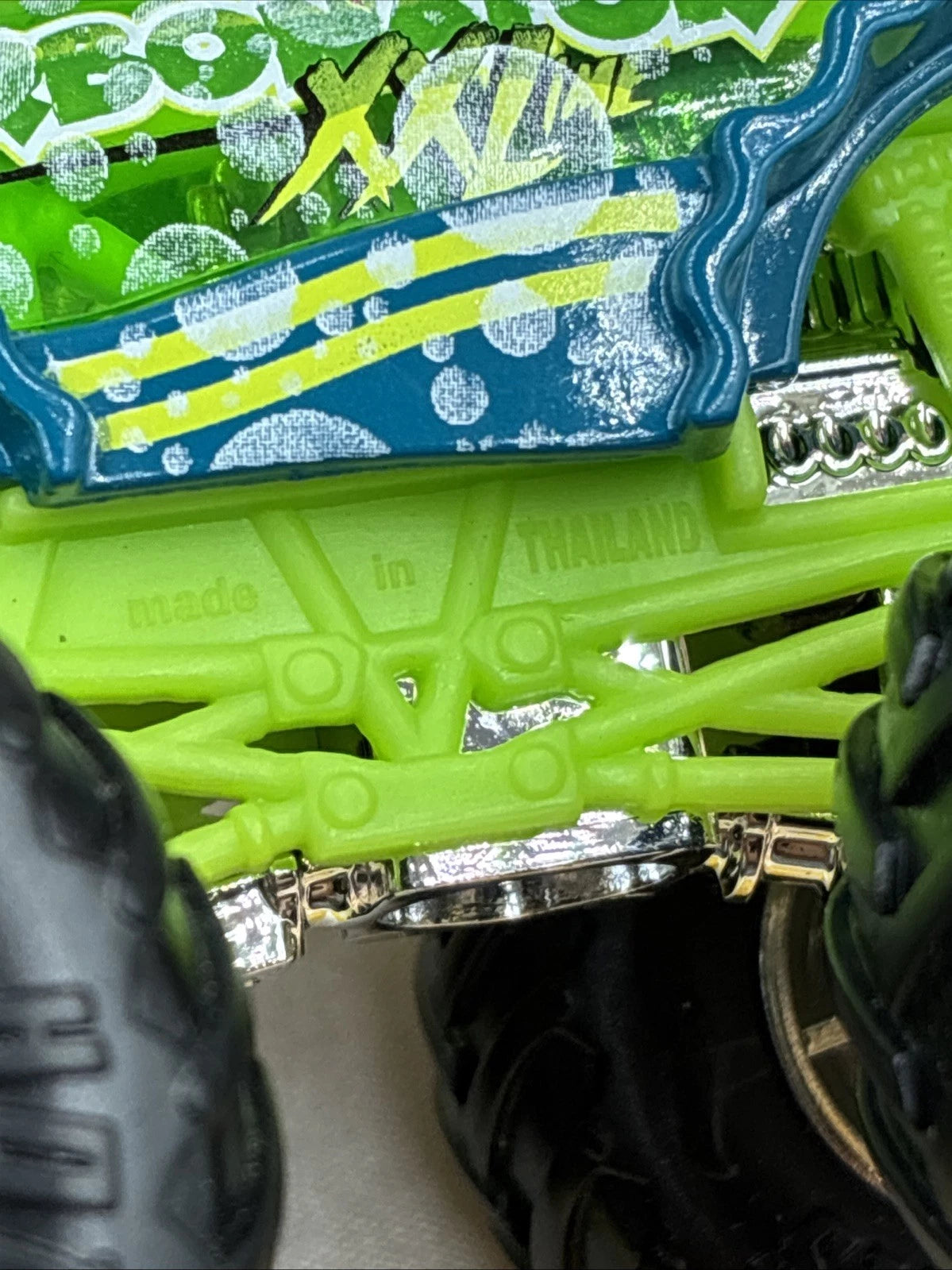 Hot Wheels Monster Truck Carbonator XXLime 2022 Green & Blue Loose