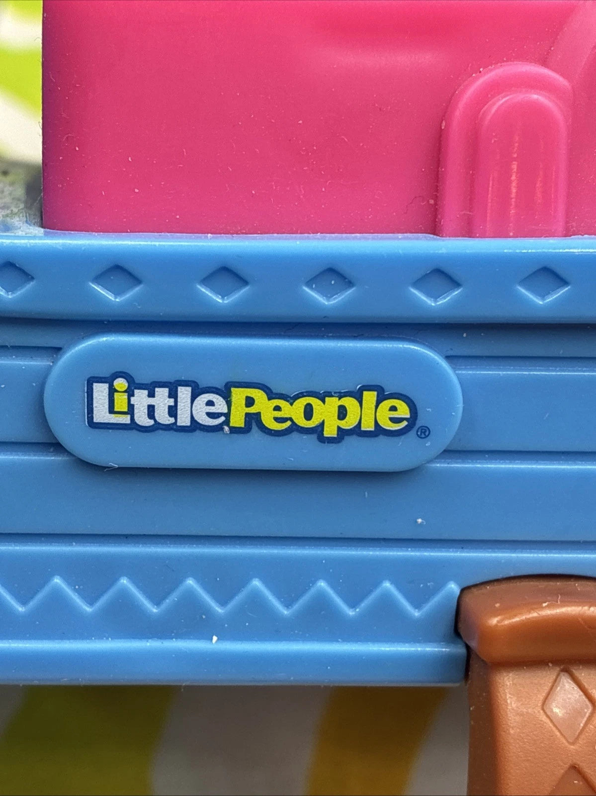 Fisher Price Little People Disney Frozen Kristoff’s Sleigh Lights Up
